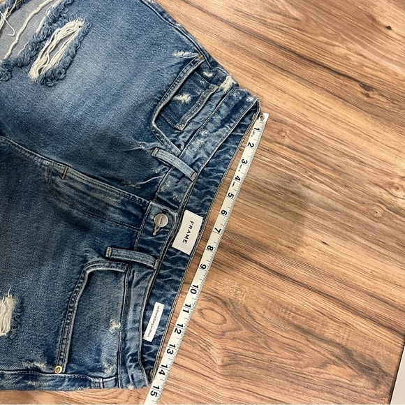 Frame Le Grand Garçon denim shorts in Montgrove Rips - Picture 9 of 9